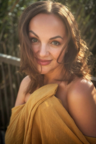 Encantadora chica ucraniana tatiana de uman con pelo Marrón claro y edad 55 photo-12