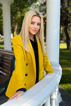 Ukrainian woman for marriage ilona from kharkiv with Blonde hair age 35 photo-1