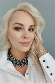 Femme ukrainienne célibataire irina de kiev avec Blond cheveux, âge 35
