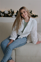 Novia de vienna svetlana con pelo Rubio y edad 24 photo-12