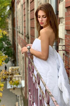 Jolie femme ukrainienne anastasiia de lviv avec Chatain clairs cheveux, âge 34 photo-8