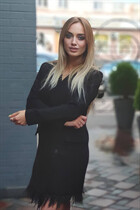 Girl from genova karina with Blonde hair age 33 photo-3