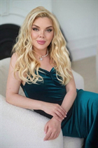 Ukrainian bride iryna from kyiv with Blonde hair age 43 photo-1