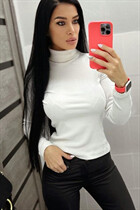 Beautiful single ukrainian woman karina from melitopol with Black hair age 37 photo-19
