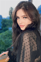 Femme célibataire ukrainienne marianna de kiev avec Noirs cheveux, âge 21 photo-1