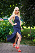 Wife from Ukraine valeria from zaporozhye with Blonde hair age 25 photo-9