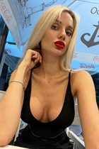 Perfect woman julianna from kiev with Blonde hair age 33 photo-5