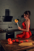 Superbe fille ukrainienne iryna de kyiv avec Chatain clairs cheveux, âge 32 photo-13