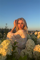 Date Ukrainian women inna from kyiv with Blonde hair age 32 photo-9