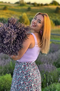 Ukrainian woman elizaveta from kiev with Blonde hair age 29