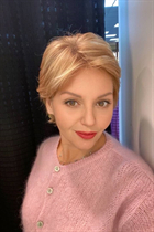 Novia alemana margarita de immenstadt im allgau con pelo Rubio y 57 años photo-36