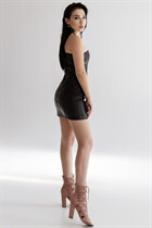 Ukrainian lady julia from kiev with Black hair age 30 photo-10