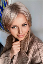 German bride margarita from immenstadt im allgau with Blonde hair 57 years old photo-21