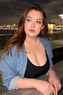 Meet Ukrainian girl diana from kyiv with Red hair age 29
