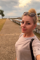 Bride from vienna olena with Blonde hair age 50 photo-3