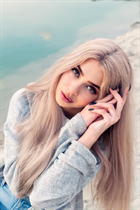 Ukrainian bride paulina from lviv with Blonde hair age 23 photo-15