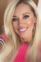 Jolie fille ukrainienne krestina de kharkov avec Blond cheveux, âge 43 photo-2