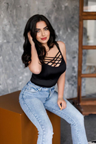 Ukrainian single woman veronika from dnipro with Dark Brown hair age 24 photo-5