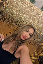 Jolie fille lyudmila de warsaw avec Chatain clairs cheveux, âge 43 photo-9