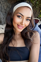 Pretty girl valeria from bali with Dark Brown hair age 30 photo-7