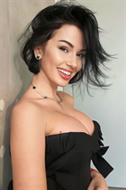 Ukrainian single woman valeria from mariupol with Black hair age 31 photo-5