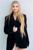 Rencontre une femme ukrainienne polina de kharkiv avec Blond cheveux, âge 25 photo-5