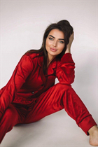 Ukrainian single woman veronika from dnipro with Dark Brown hair age 24 photo-2