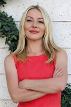 Pretty girl yulia from los angeles with Blonde hair age 52 photo-10