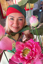 Ukrainian girl for marriage tatyana from kharkov with Blonde hair age 49 photo-2