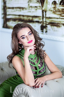 Date ukrainian natalia from odessa with Blonde hair age 25