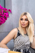 Mujeres eslavas yuliia de lutsk con pelo Rubio y edad 25 photo-38