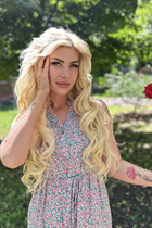 Dame d'Ukraine yekaterina de odessa avec Blond cheveux, âge 37