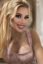 Rencontre fille ukrainienne anastasia de london avec Chatain clairs cheveux, age 23 photo-3