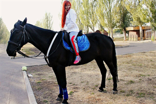 Dating a ukrainian girl alina from kharkov with Red hair age 37 photo-9