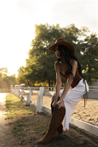 Ukrainian bride valeria from odessa with Light Brown hair age 23 photo-9