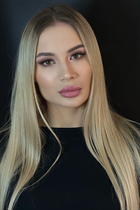 Ukrainian beauty vika from ternopol with Blonde hair age 25 photo-7