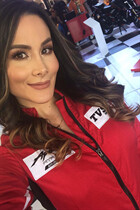 Ukranian women for marriage marcela from medellin with Auburn hair age 30