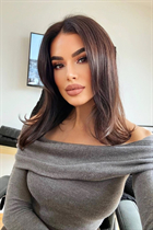 Mariée de bratislava barbora avec Brunette cheveux, âge 35 photo-20