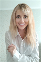 Dating a ukrainian girl anastasia from kiev with Blonde hair age 28 photo-10
