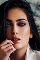 calgary mariée luisa avec Noirs cheveux, âge 26 photo-9