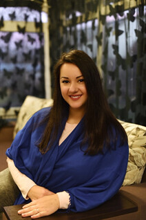 Stunning russian aleksandra from dnipro with Dark Brown hair age 34