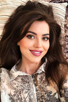 Encantadora chica ucraniana vladislava de khmelnitsky con pelo Marrón oscuro y edad 28 photo-8