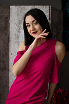 Fille ukrainienne bohdana de kremenchug avec Noirs cheveux, âge 22 photo-9