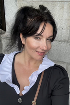 Perfect woman anna from kaunas with Black hair age 42 photo-9