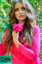 Novia de Ucrania valentina de odessa con pelo Castaño y edad 42 photo-1