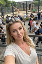 Ukrainian single woman katerina from boryspil with Blonde hair age 35 photo-7