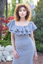 German pretty woman alla from munich with Light Brown hair 42 years old photo-4