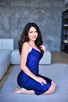 Mariée ukrainienne par correspondance nadiia de kiev avec Brunette cheveux, âge 48 photo-5