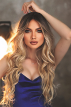 Dating a ukrainian girl oksana from nikolaev with Light Brown hair age 34 photo-36