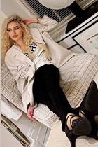 Perfect woman valentina from buffalo with Blonde hair age 37 photo-29
